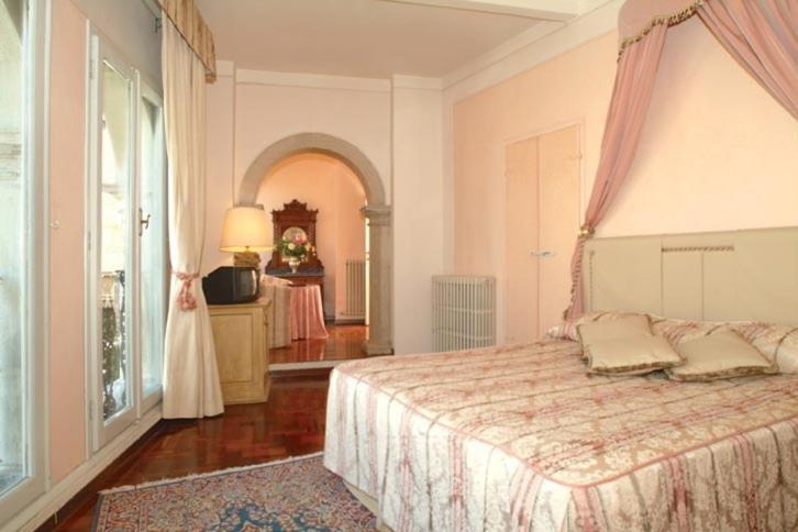 Hotel Palazzo Dragoni Spoleto Exterior foto